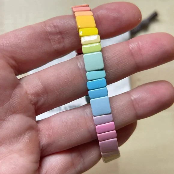 🌈 Roxanne Assoulin Pastel Rainbow Enamel Bracelet 🌈 - Picture 6 of 6
